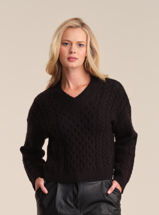 Leona Cable High V-Neck Pullover