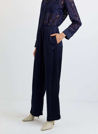 Sleek Clean Wide Leg Pant