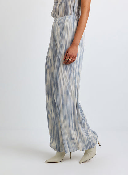 Pull On Pleated Pant
