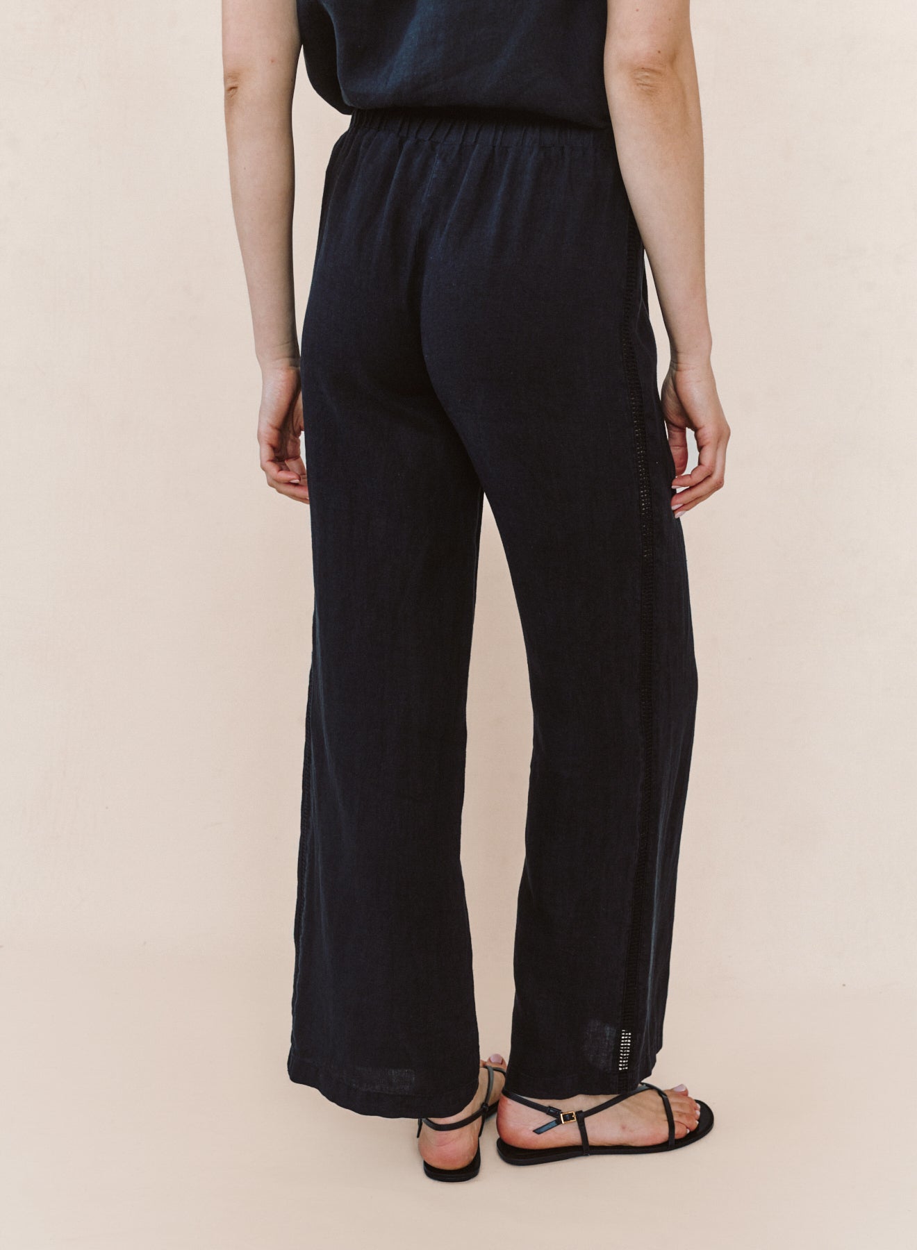 B3483-331-302 - BEACH PANT WITH LATTICE STRIPE