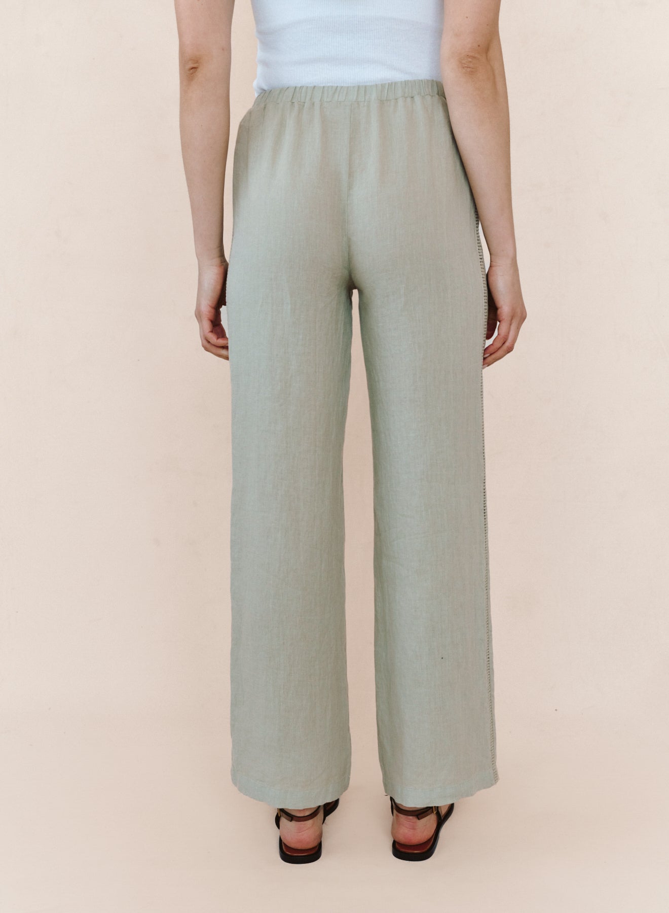 B3483-331-302 - BEACH PANT WITH LATTICE STRIPE