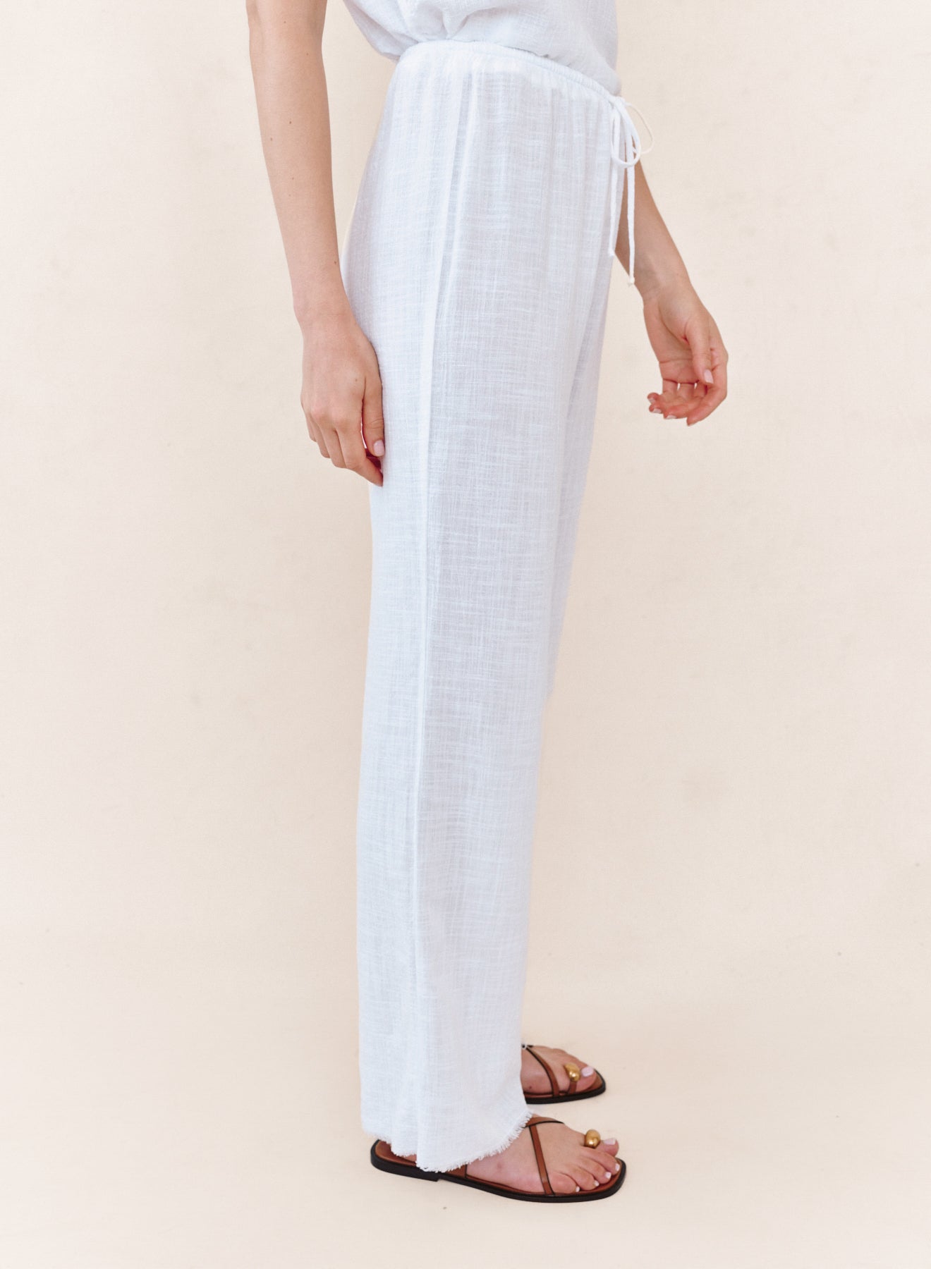 B3423-F94-302 - FRAY HEM BEACH PANT