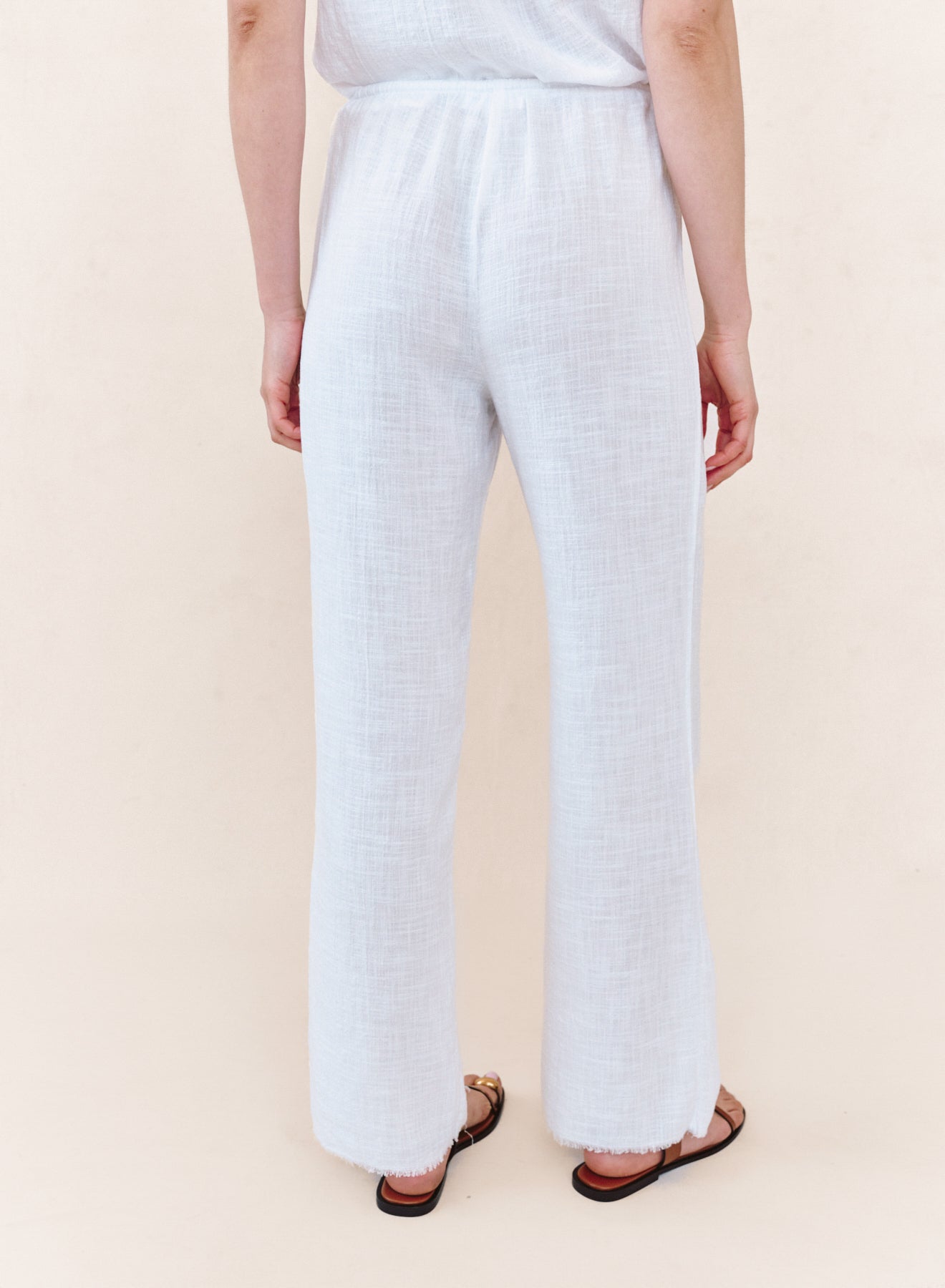 B3423-F94-302 - FRAY HEM BEACH PANT