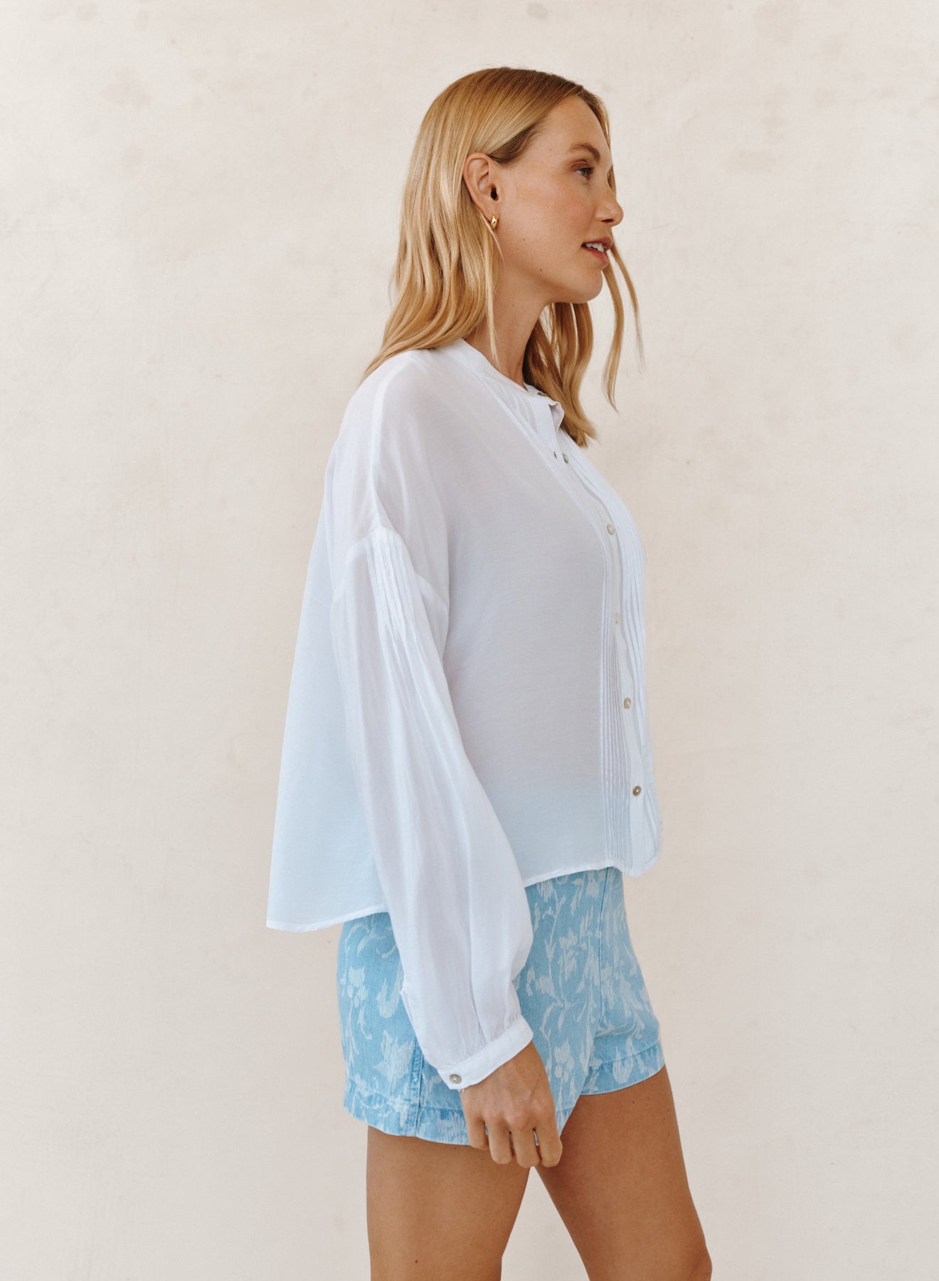 B2012-J41-302 - L/S DROP SHOULDER PINTUCK SHIRT