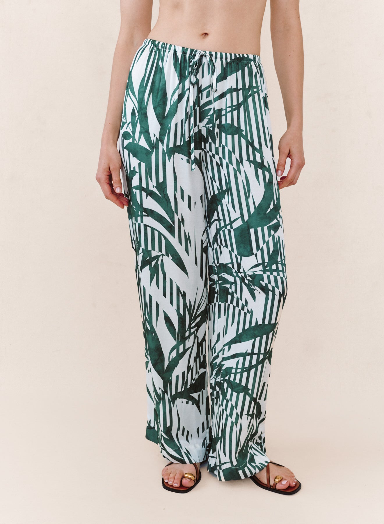 B3048-K59-304 - WIDE LEG WITH WIDE HEM