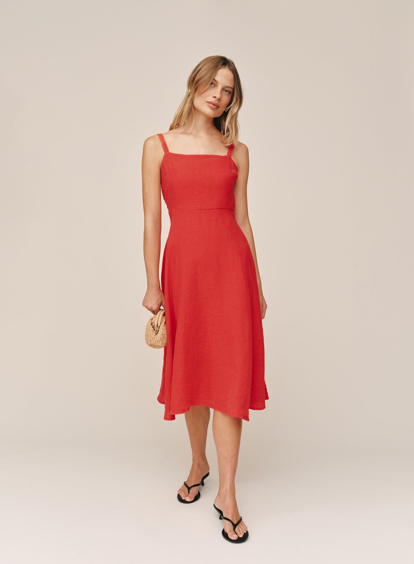 B6748-331-302 - APRON MIDI DRESS