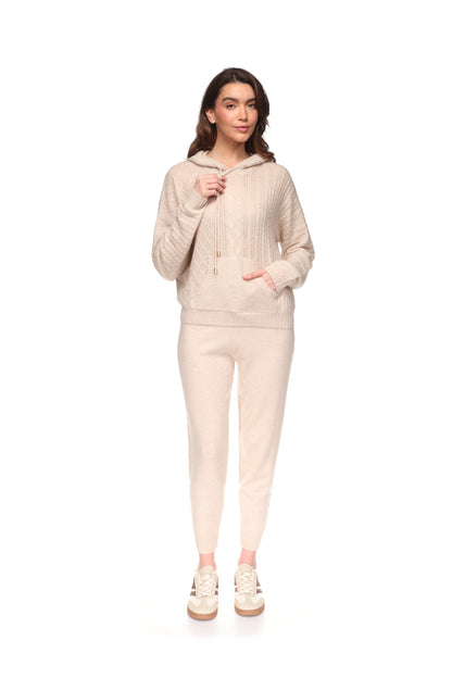 LOTTIE CABLE HOOIDE - MERINO 30% CASHMERE