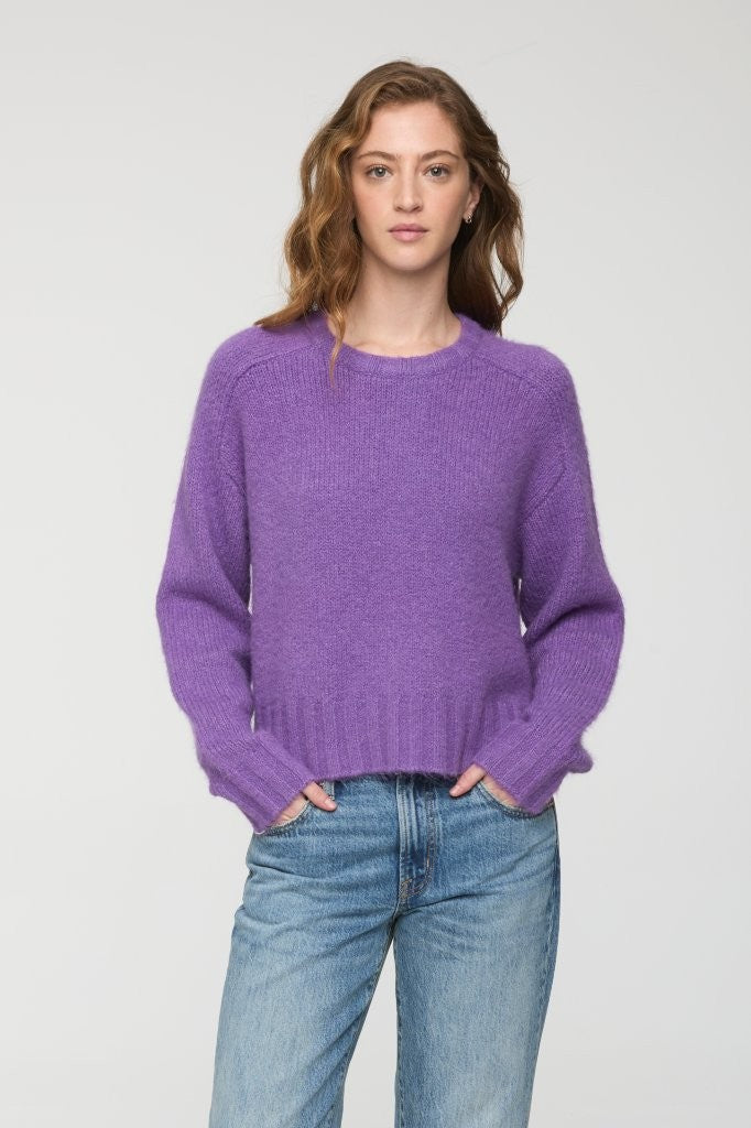 MOONLIT VIOLET