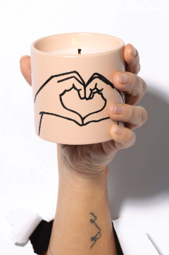 Impressions 5.75 oz candle