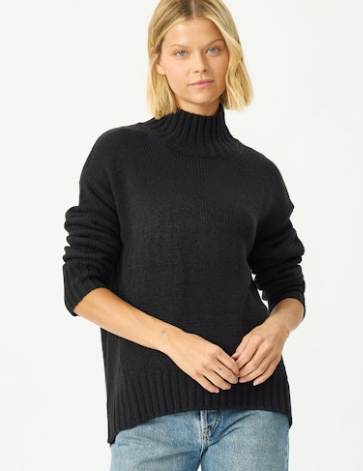 Sola Turtleneck